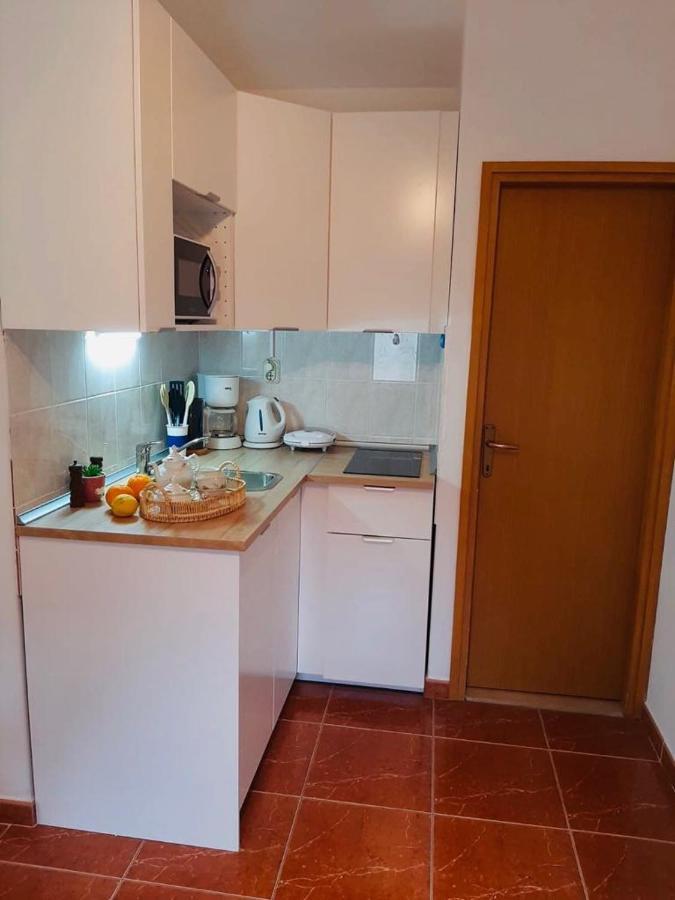 Apartments Barbaresko ルンバルダ エクステリア 写真